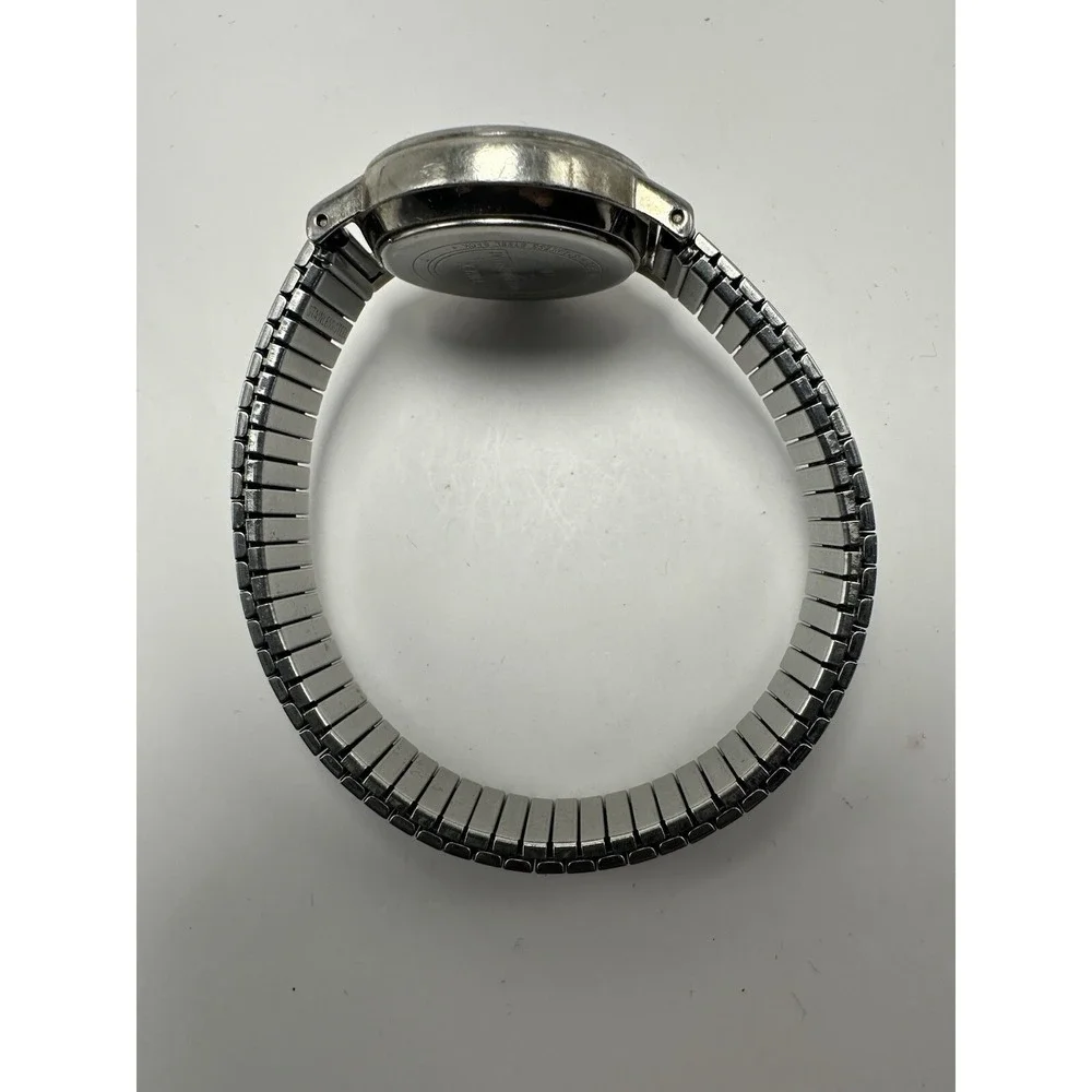 Carriage By Timex Indiglo Ladies Watch‎ New Battery 26MM 6